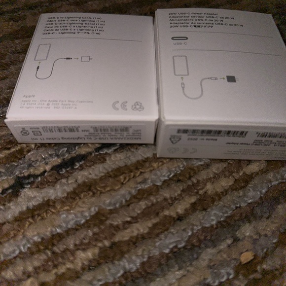 Apple iPhone chargers - Picture 2 of 2